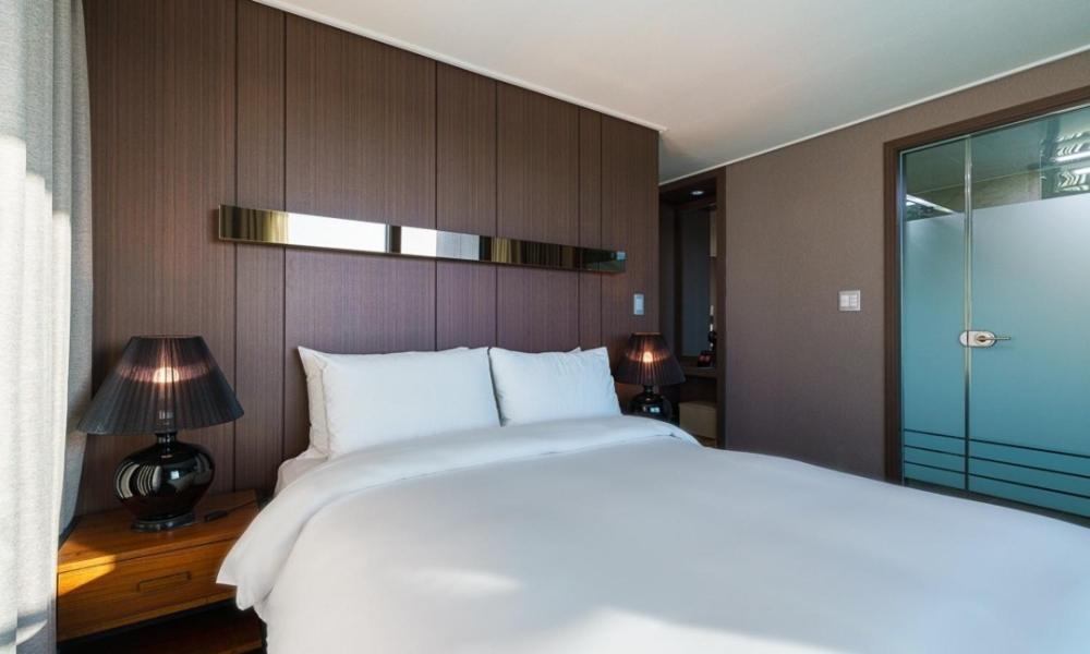 Raonstay In Perla Hotel جينجو المظهر الخارجي الصورة